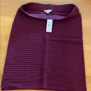 LOFT NWT maroon skirt XSP